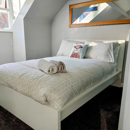 펜션 The Riverside *